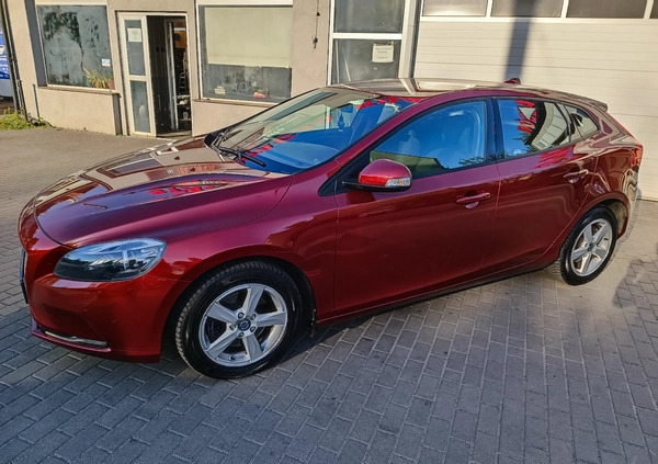 Volvo V40 cena 39900 przebieg: 171884, rok produkcji 2012 z Świętochłowice małe 379